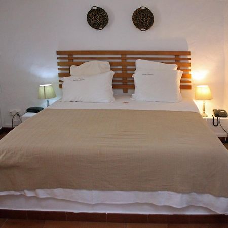Hotel Rural Da Ameira 몬테모르오노보 객실 사진
