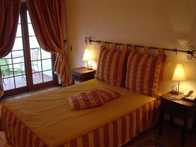 Hotel Rural Da Ameira 몬테모르오노보 외부 사진